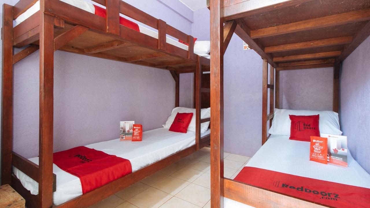 Bernwoods Extyn B&B Dormitory Iloilo City Exterior foto